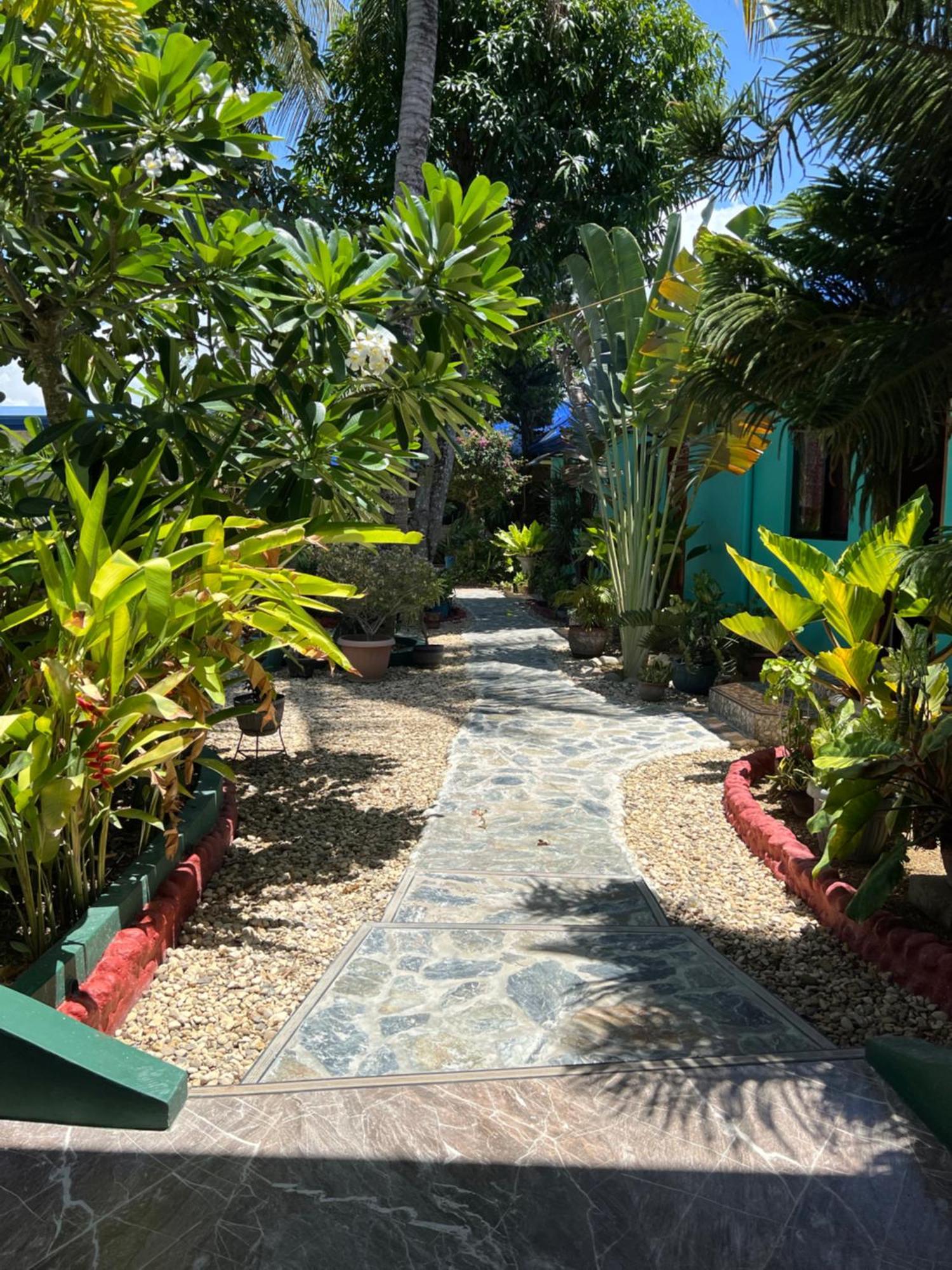 Bamboo Paradise Beach Resort Argao Экстерьер фото